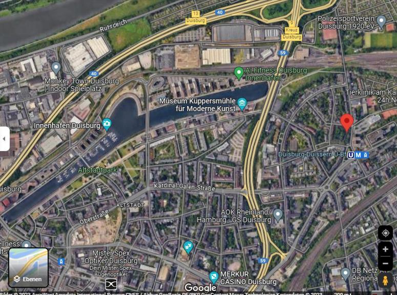 City Apartment Duisburg 2#Netflix &Wlan &Kingsize Bett & Kaffee Maschine & Central & 500M Innenhafen & 2 Min U Bahn Exterior photo