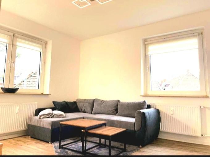 City Apartment Duisburg 2#Netflix &Wlan &Kingsize Bett & Kaffee Maschine & Central & 500M Innenhafen & 2 Min U Bahn Exterior photo